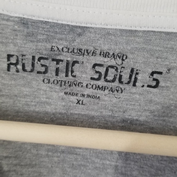 RUSTIC SOULS Gray Black Color Block Short Sleeve Pyramid Print Tee - Picture 4 of 5